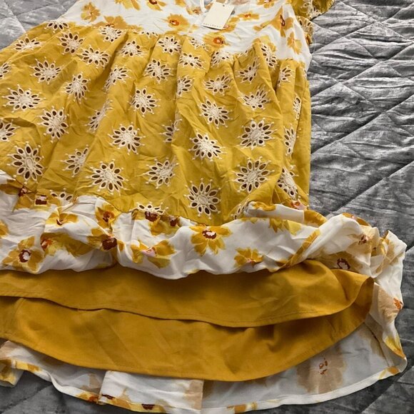 Melloday Floral Yellow & White Tiered Dress Square Neck & Ruffled Boho flowy L - Picture 7 of 13